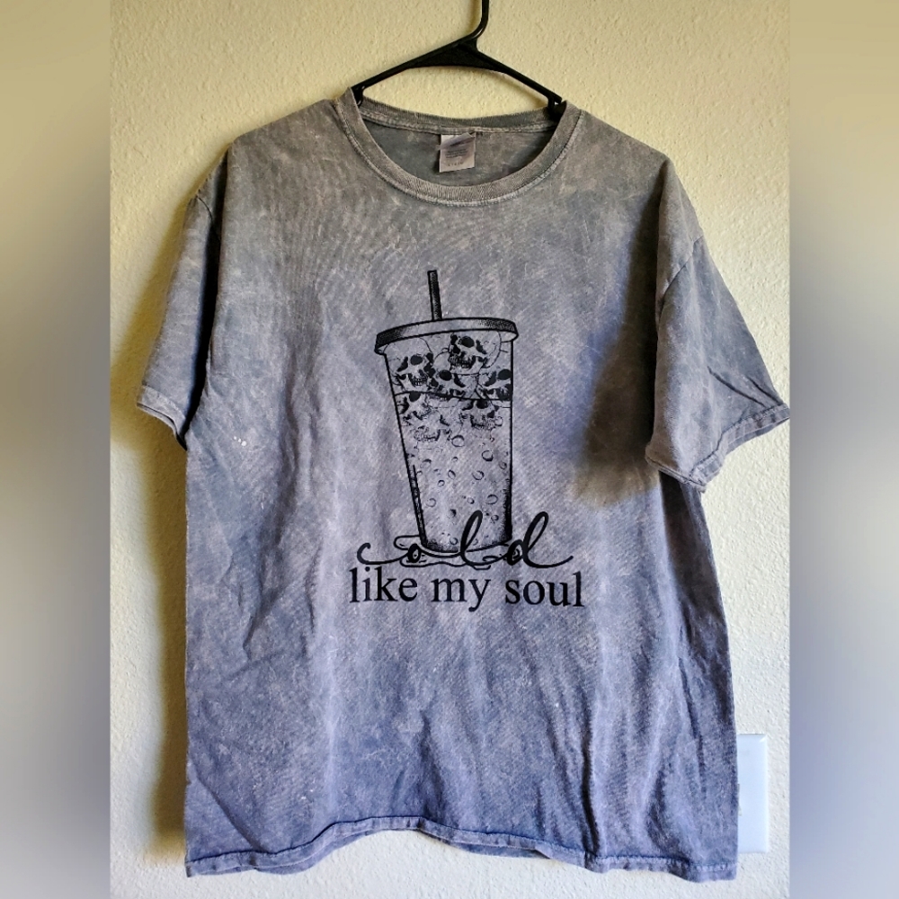 Cold Like My Soul Iced Coffee Graphic Tee Large
